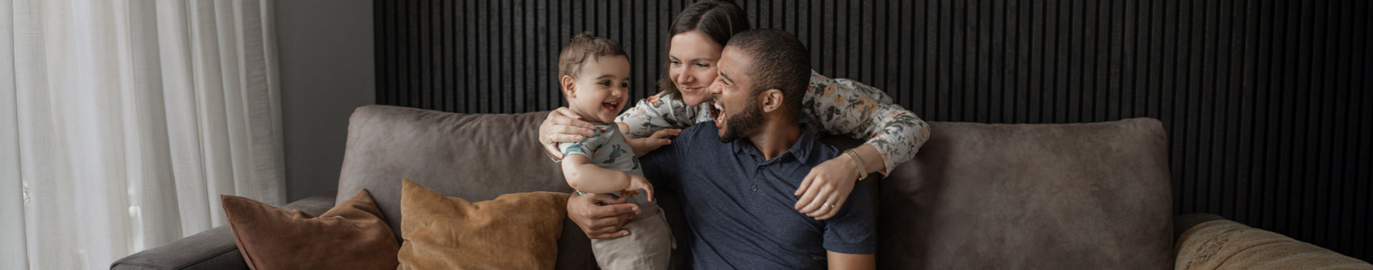 Refinance Header Image of Happy Family